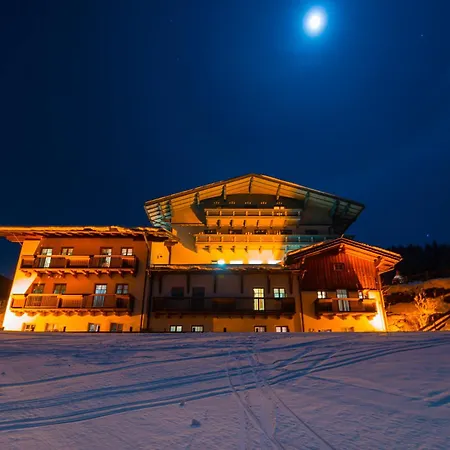 Heart Widmoos Hotel Wagrain