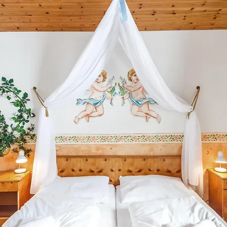 Szálloda Heart Widmoos 3*